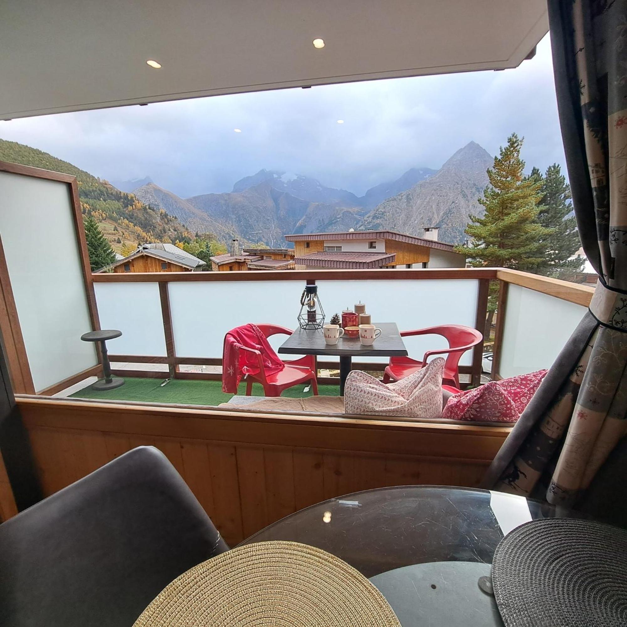 Studio 2 Alpes Style Chalet Au Pied De Telesiege Du Diable Лес дьо Алпс Екстериор снимка